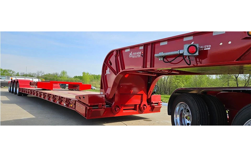 XLSpecialized Trailers High-Capacity Hydraulic Detachable Gooseneck - image 3 of 3