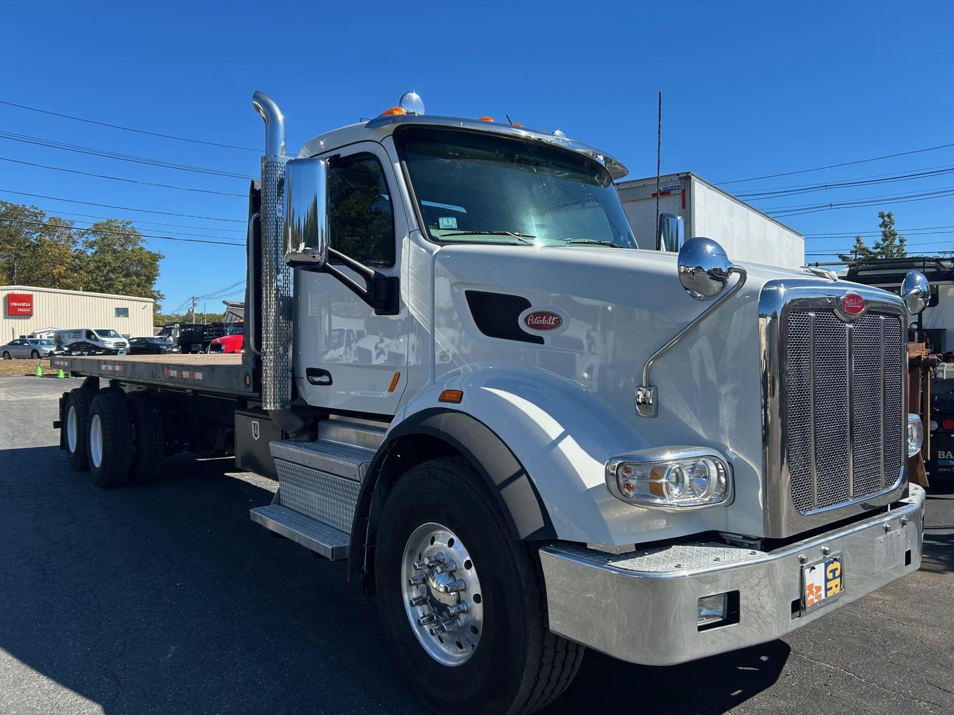 2021 PETERBILT 567 - image 1 of 6