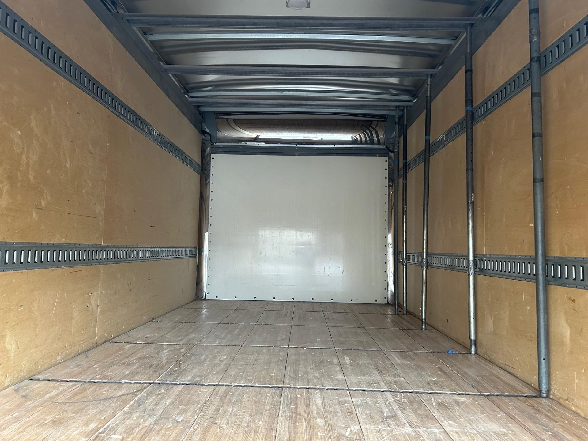 2016 ISUZU NPR HD 2016 ISUZU NPR HD - image 6 of 6