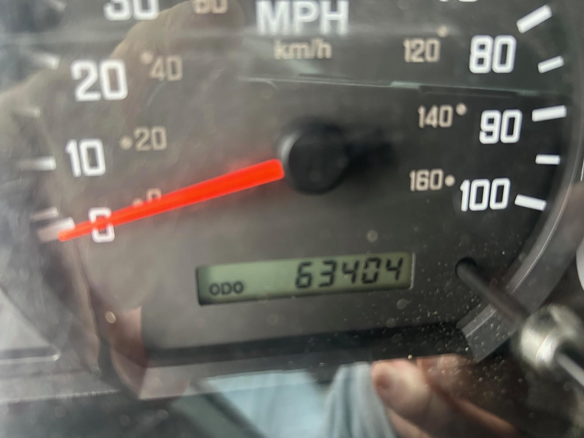 2016 ISUZU NPR HD 2016 ISUZU NPR HD - image 5 of 6