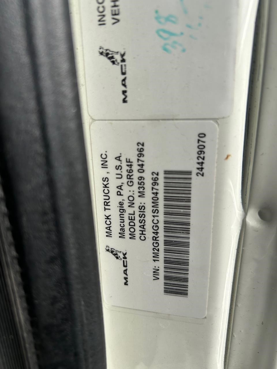 2025 MACK GRANITE 64FR 2025 MACK GRANITE 64FR - image 6 of 6