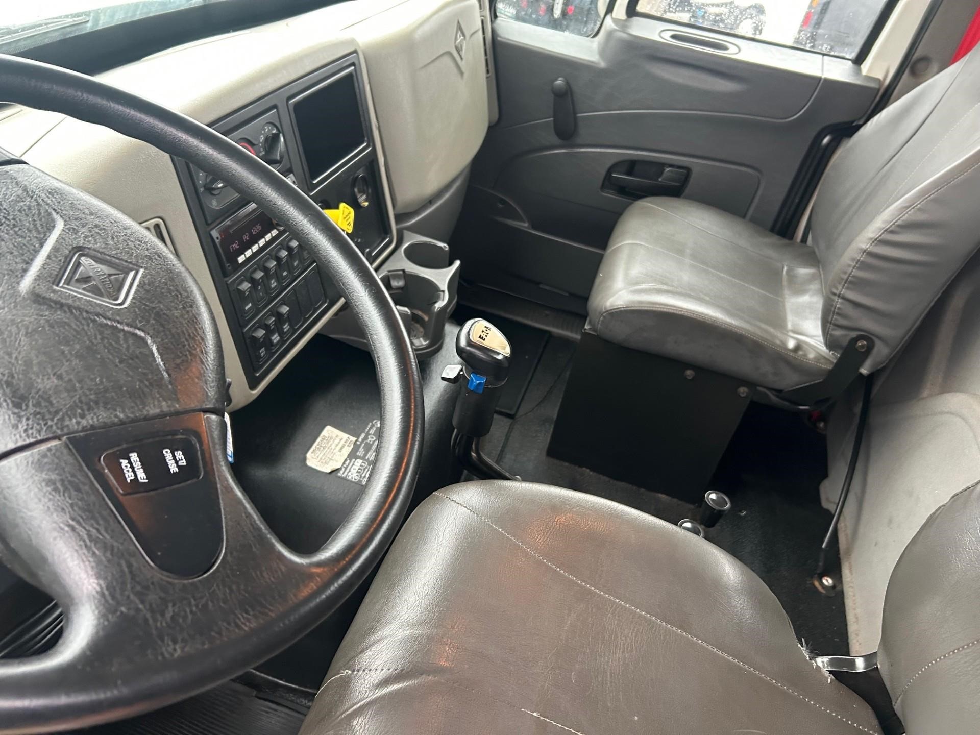 2015 INTERNATIONAL WORKSTAR 7600 2015 INTERNATIONAL WORKSTAR 7600 - image 5 of 6