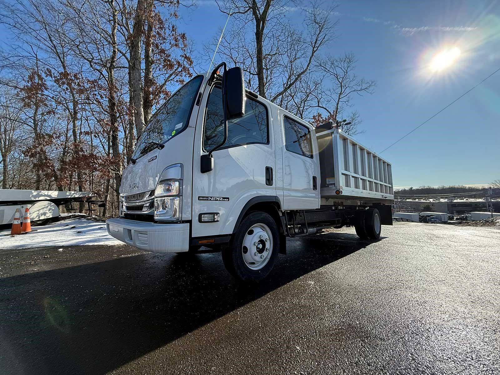 2024 ISUZU NPR HD - image 1 of 6