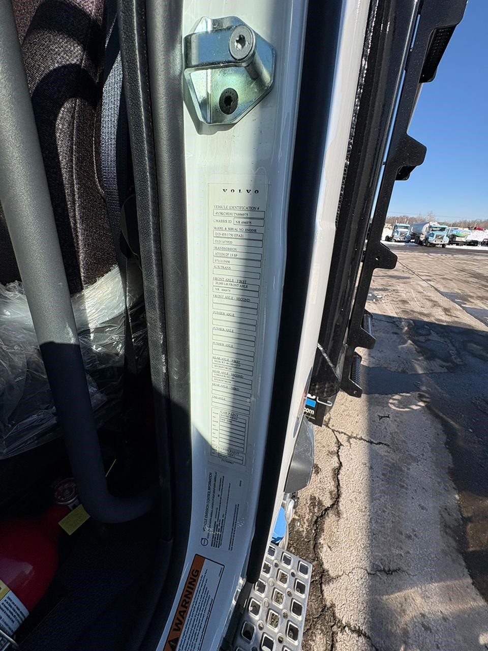 2026 VOLVO VHD84F300 - image 6 of 6