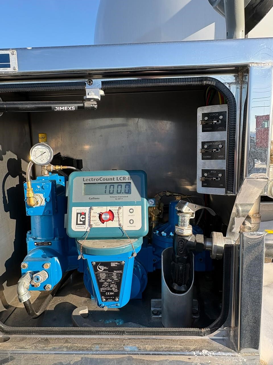 2026 HINO L7 - image 5 of 6