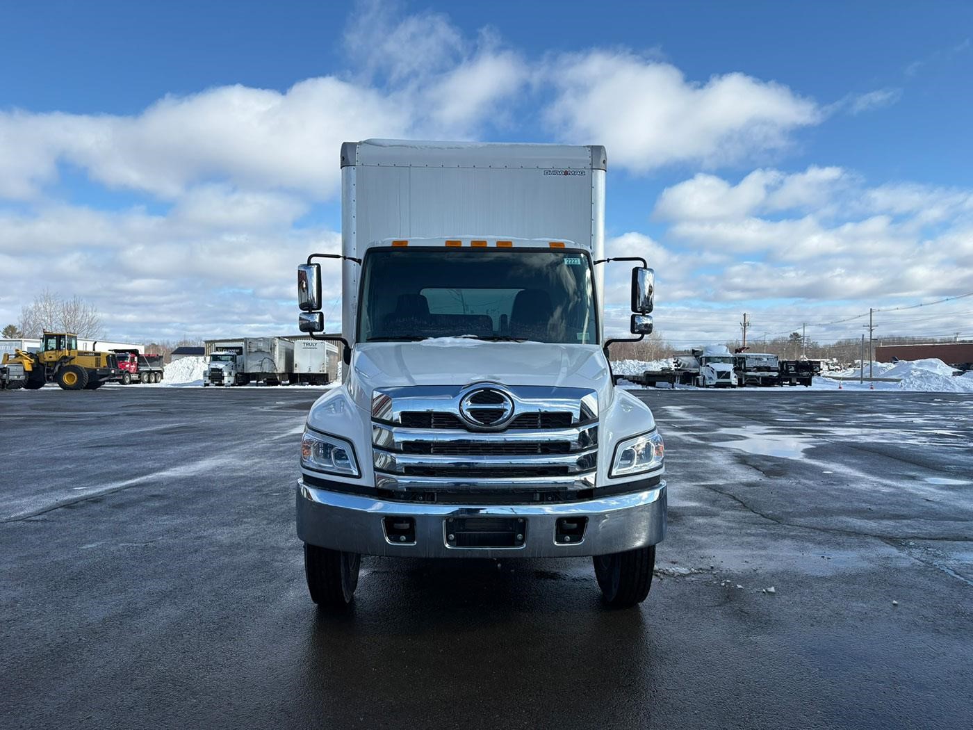 2026 HINO L6 - image 2 of 6