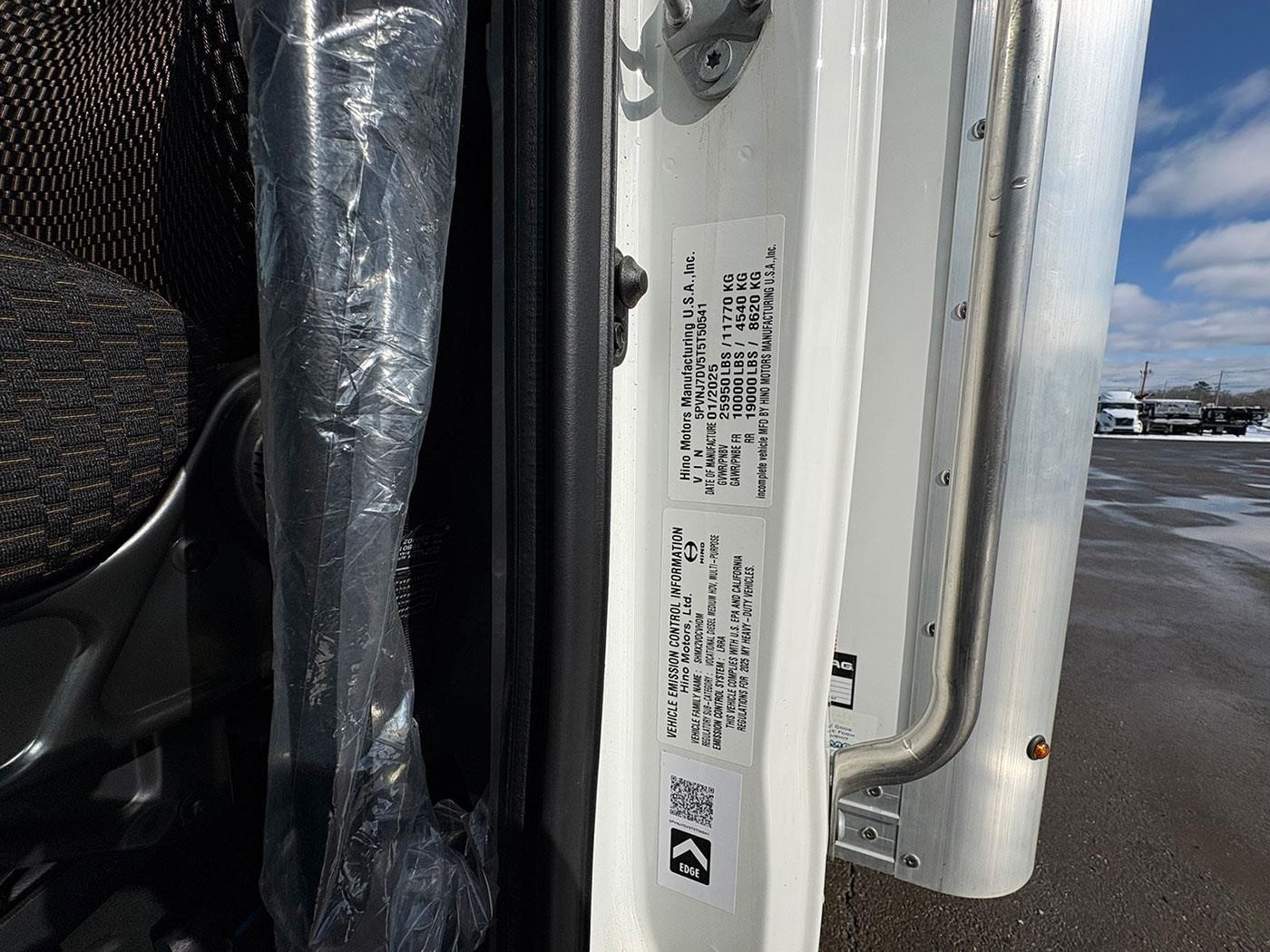 2026 HINO L6 - image 6 of 6