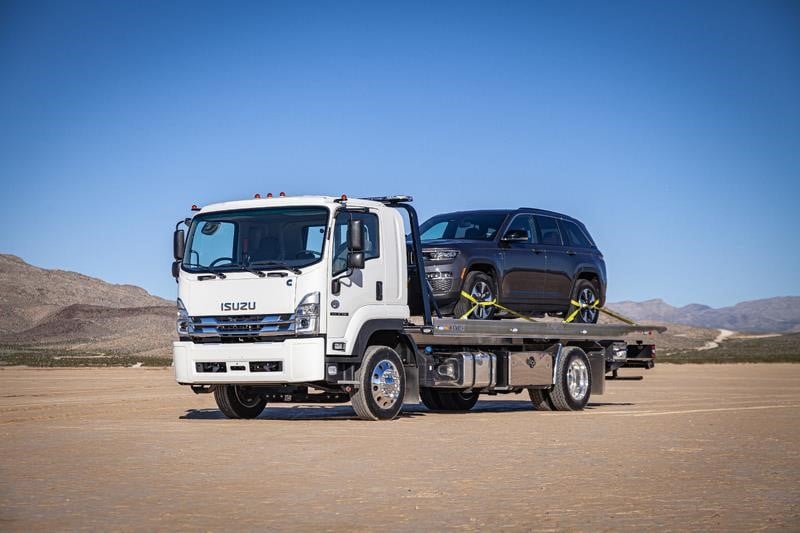 2026 Isuzu FTR - image 1