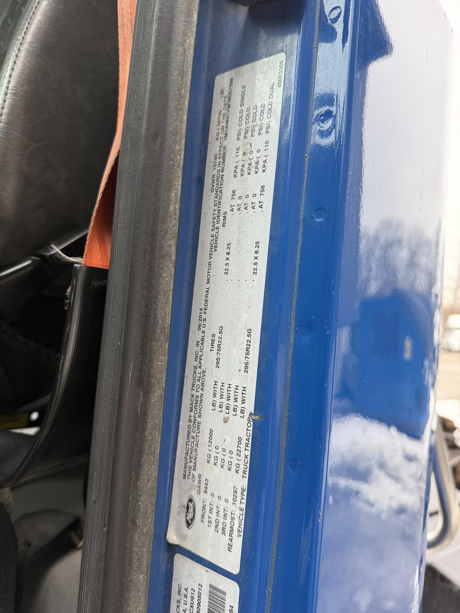 2015 MACK PINNACLE CXU612 2015 MACK PINNACLE CXU612 - image 5 of 6