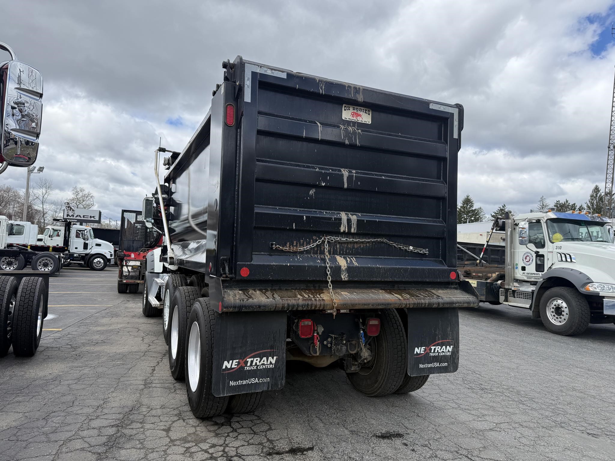 2024 MACK GRANITE 64FR - image 2 of 6