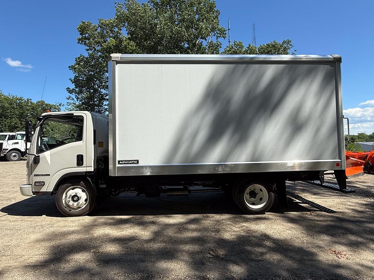 2026 ISUZU NPR HD 2026 ISUZU NPR HD - image 4 of 6