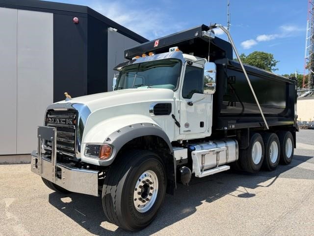 2026 MACK GRANITE 64FR 2026 MACK GRANITE 64FR - image 1 of 6