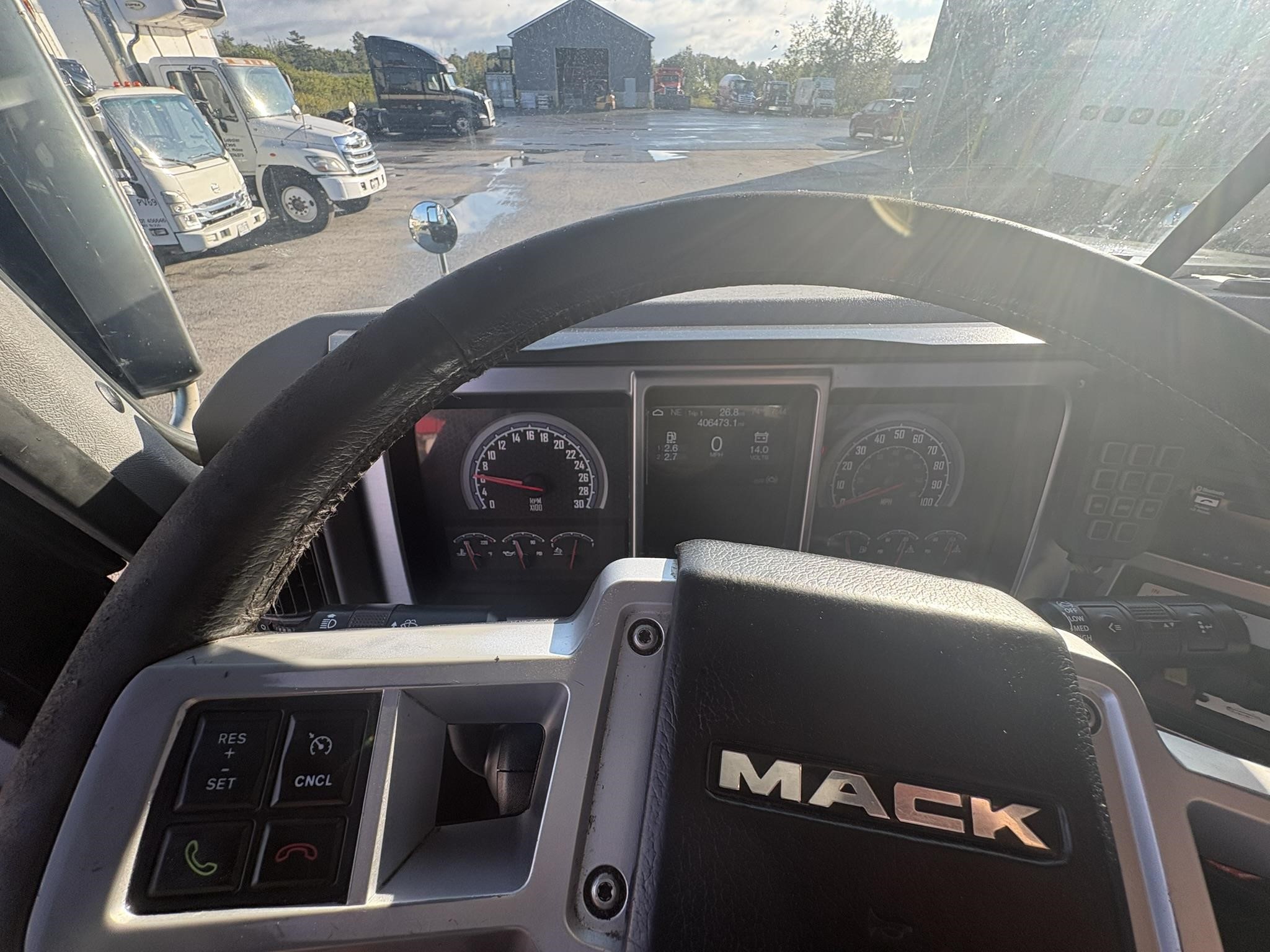 2019 MACK PI64 2019 MACK PI64 - image 5 of 6